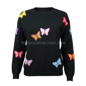 Sweater with Batches made in China by CTS, Customized Sweaters